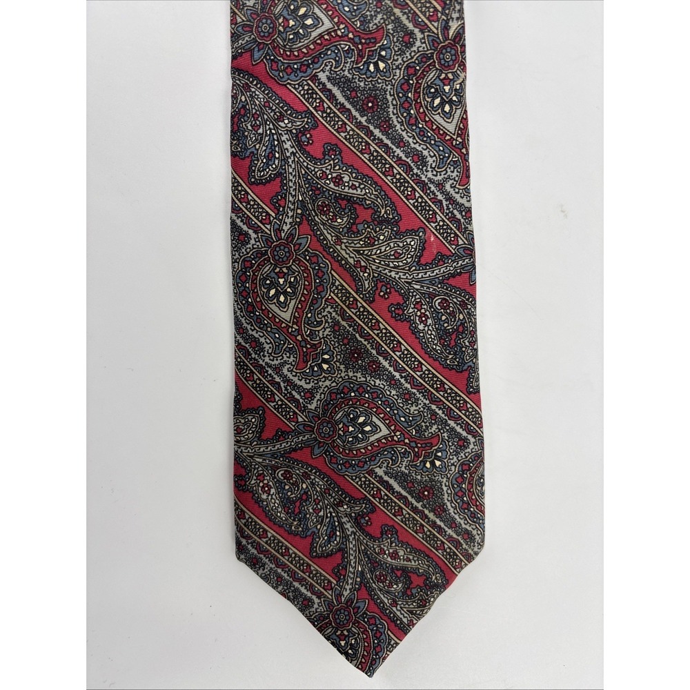 Christian Dior Mens Neck Tie Silk Red Blue Silver Paisley 3.5" 57" Vintage